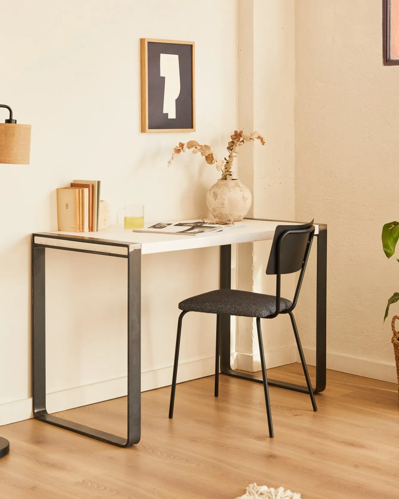 bureau_krasna_5.webp Hannun Bureaux | Bureau Krasna