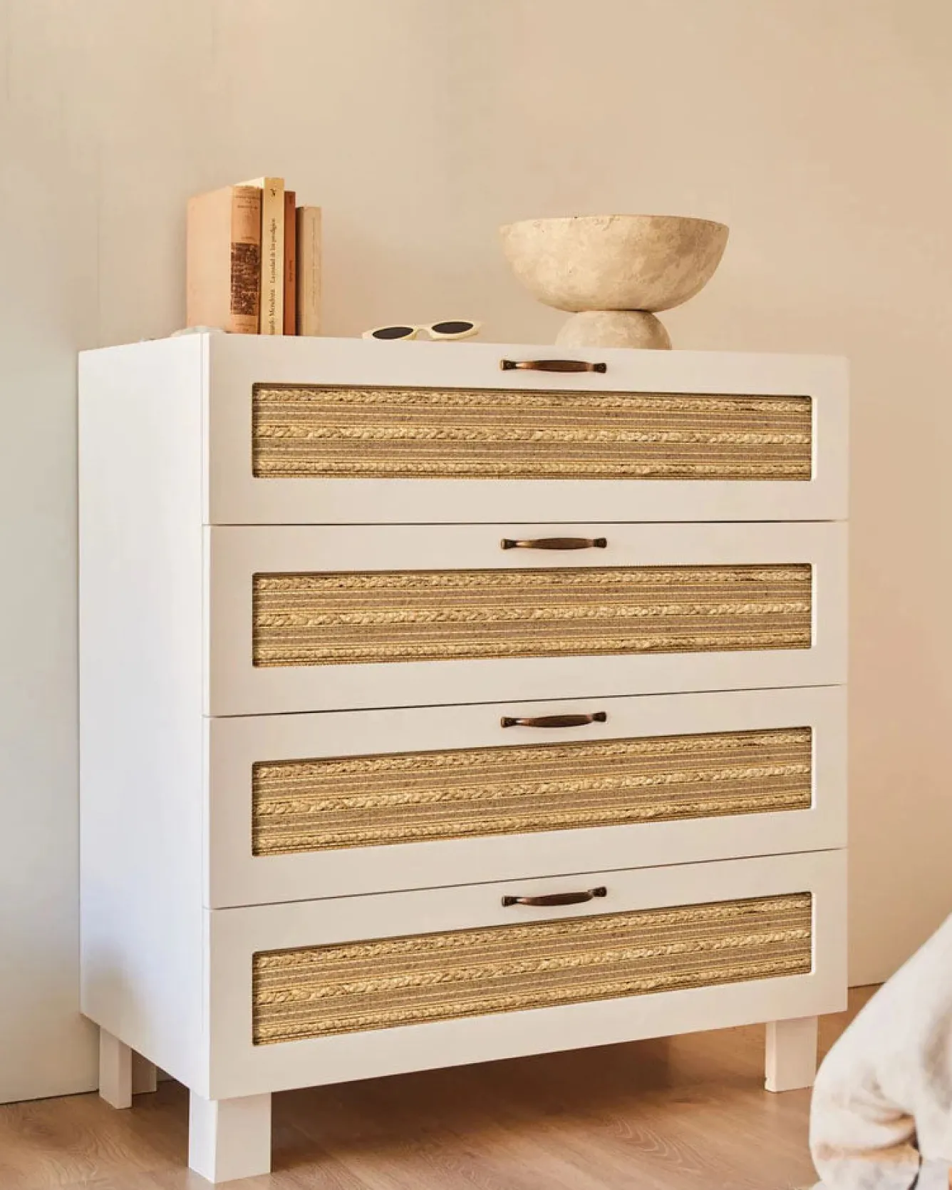 commode__tiroirs_kerlin_4-1.webp Hannun Armoires & Commodes | Commode 4 tiroirs Kerlin