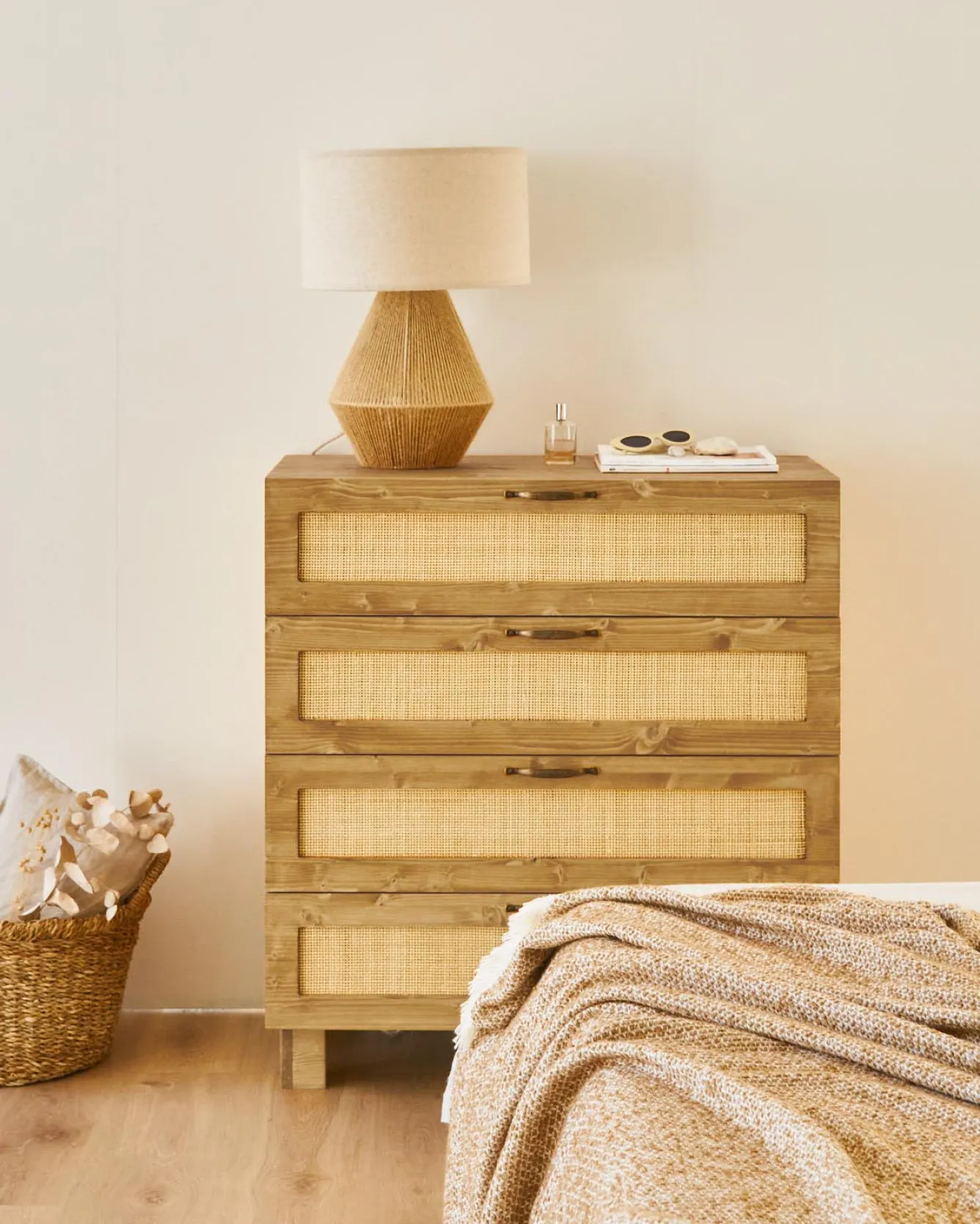 commode__tiroirs_tayen_3-1.webp Hannun Armoires & Commodes | Commode 4 tiroirs Tayen