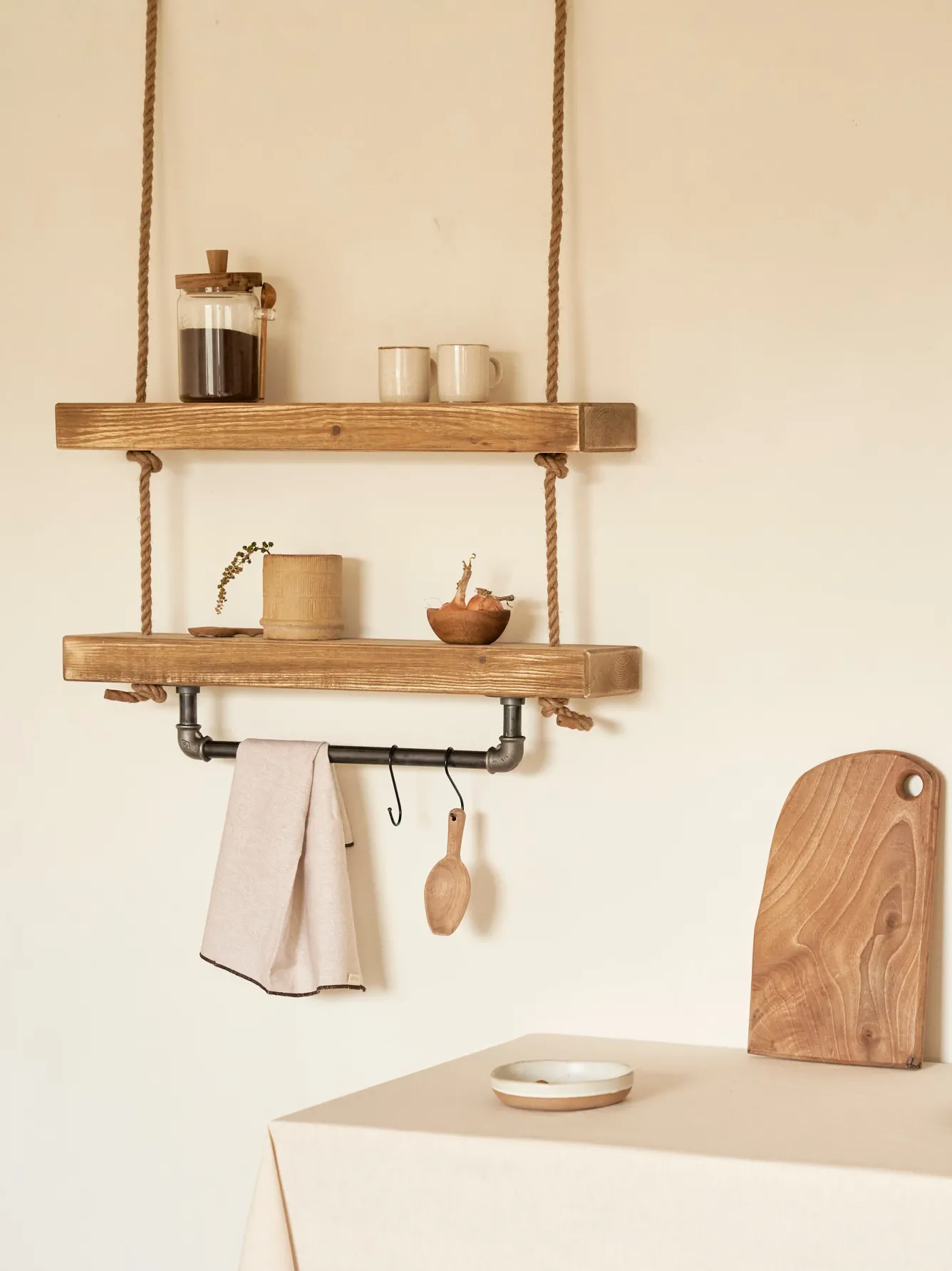 cuisine_makemba_10.webp Hannun Étagères Suspendues | Cuisine Makemba