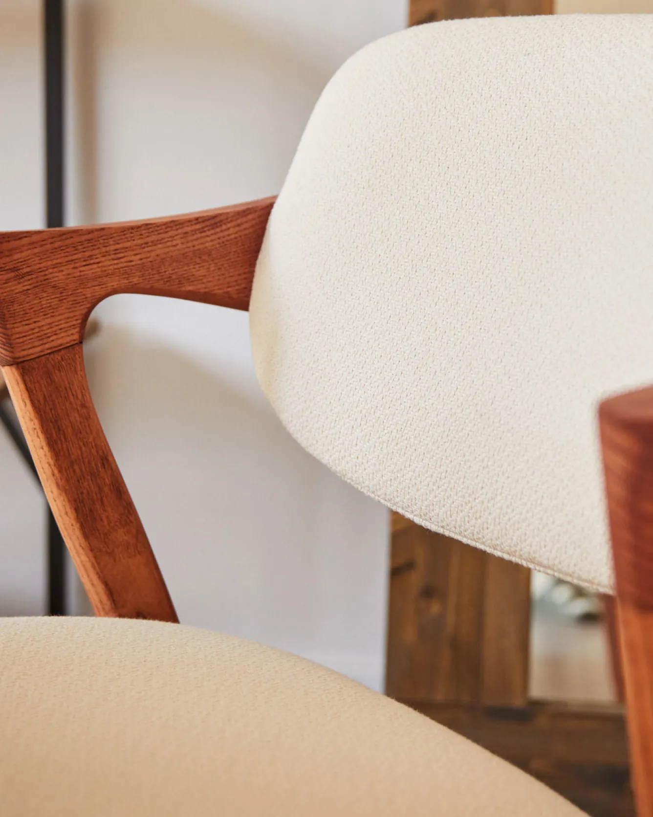 fauteuil_kimora_9.webp Hannun Chaises | Fauteuil Kimora Frêneacajou