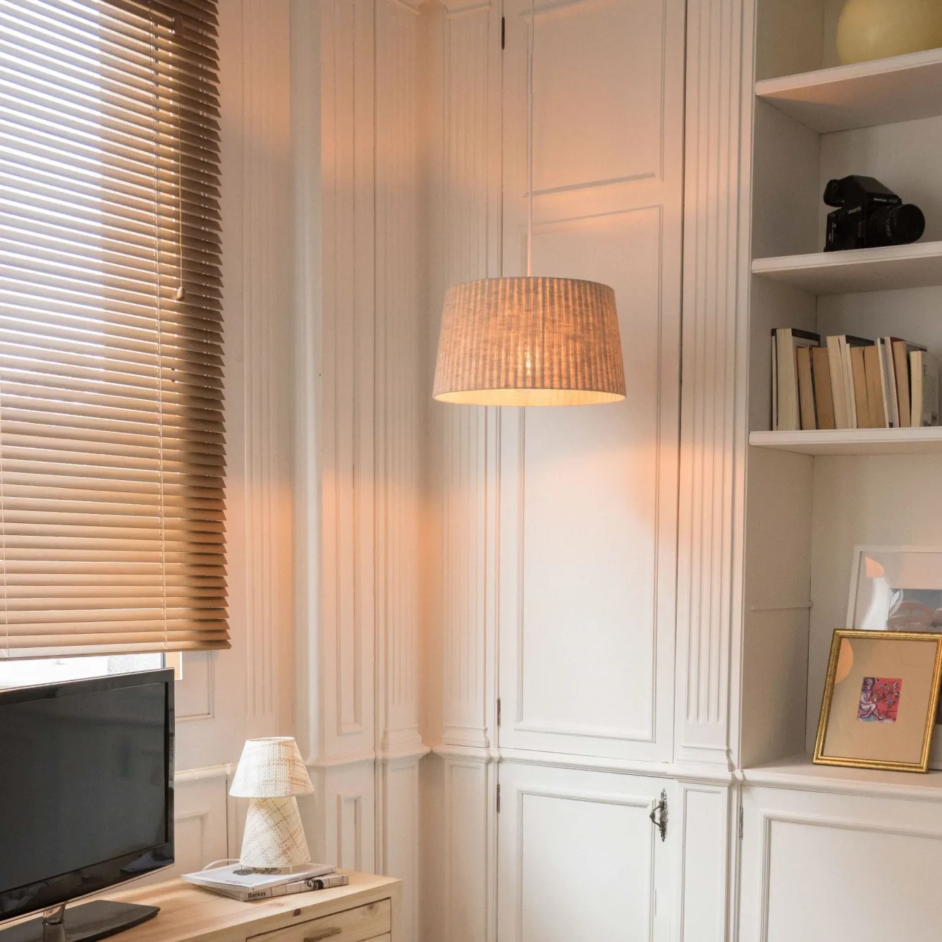 lampe_adel_13.webp Hannun Éclairage | Lampe Adelú