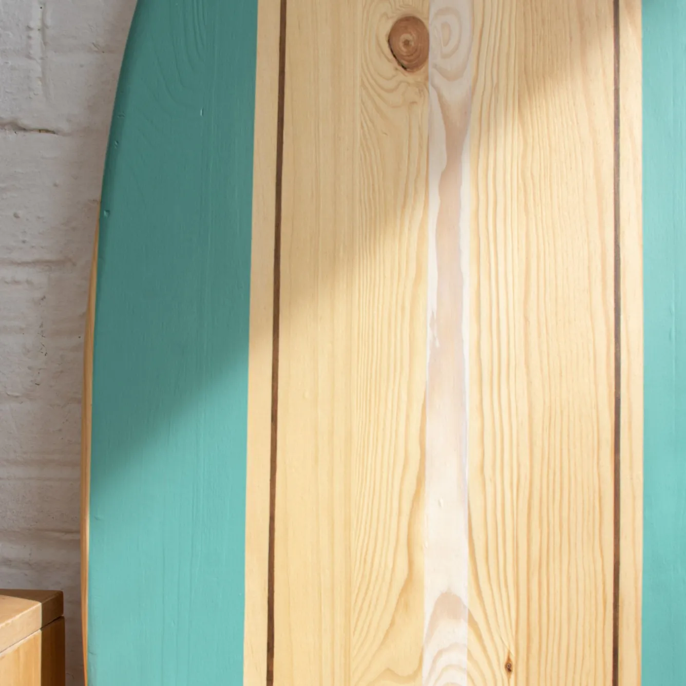 planche_de_surf_dcorative_ylena_4.webp Hannun Décoration Murale | Objets Décoratifs | Planche de surf décorative Ylena Multicolore