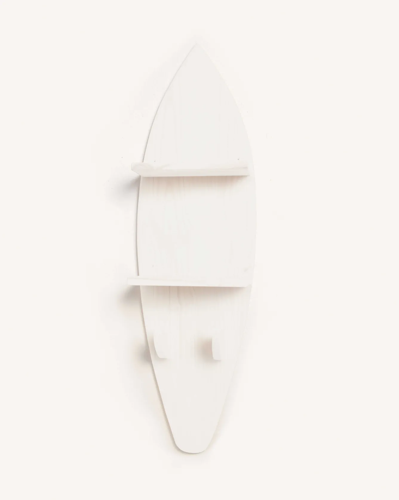 portemanteautagre_planche_de_surf_razo_5.webp Hannun Étagères Suspendues | Portemanteaux | Porte-manteau/étagère planche de surf Razo