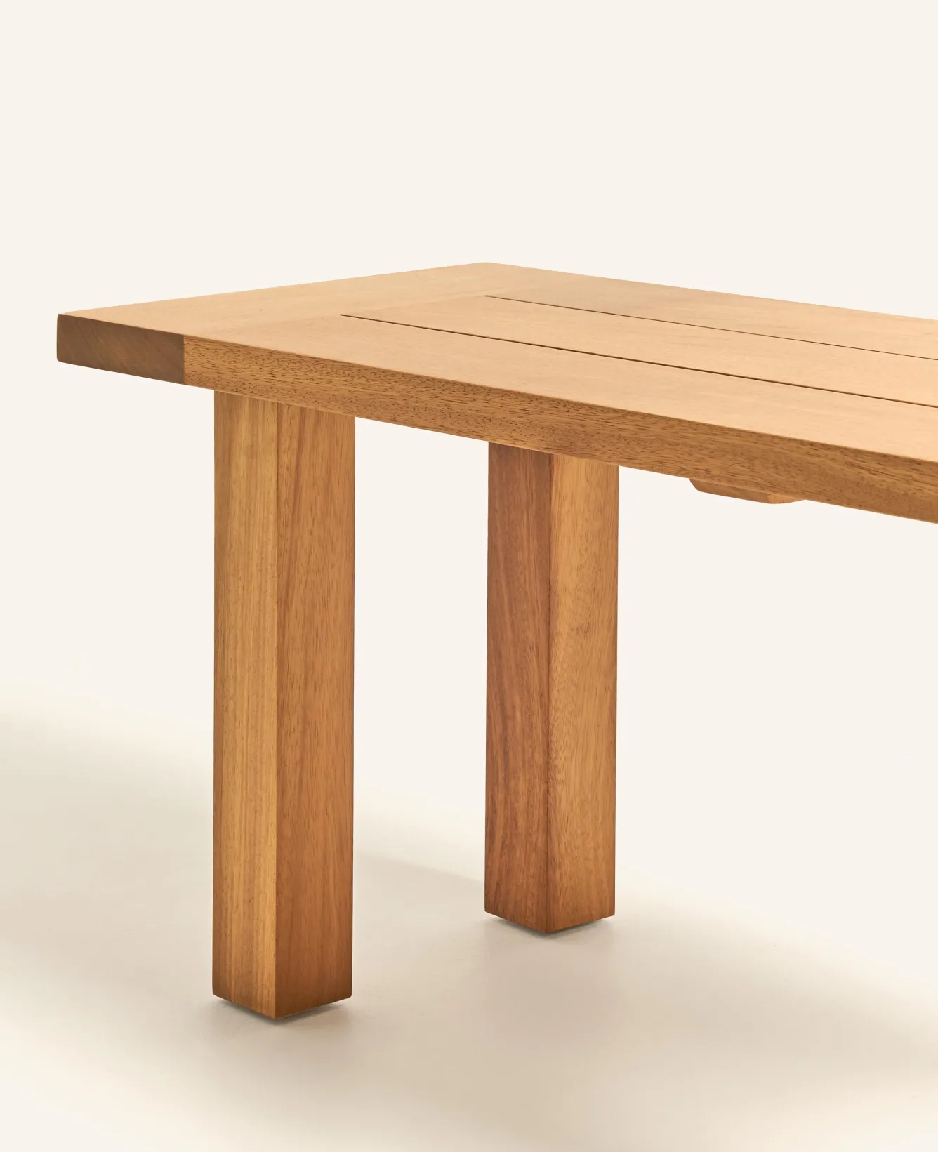 table_basse_dextrieur_isola_3.webp Hannun Tables Basses | Extérieur | Table basse d'extérieur Isola Iroko