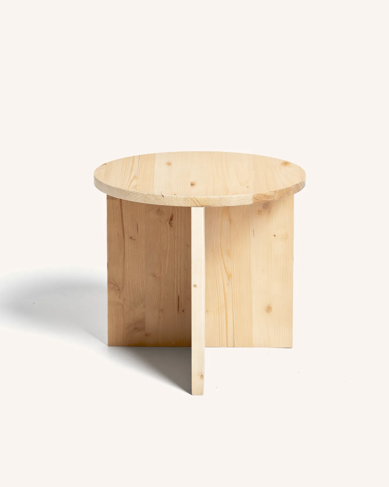 table_dappoint_ronde_nicole_4.webp Hannun Tables D'appoint | Table d’appoint ronde Nicole