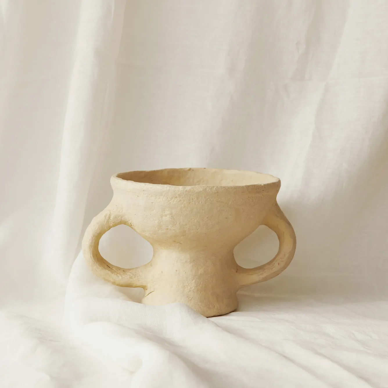 vase_avec_anses_kosta_12.webp Hannun Objets Décoratifs | Vase avec anses Kosta