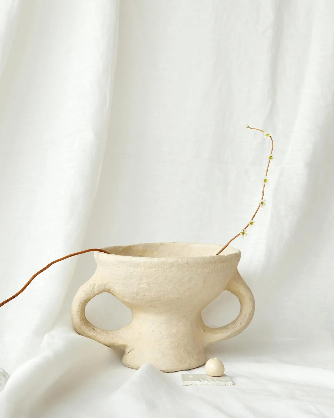 vase_avec_anses_kosta_6.webp Hannun Objets Décoratifs | Vase avec anses Kosta